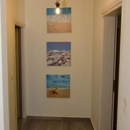 L & A - Apartment